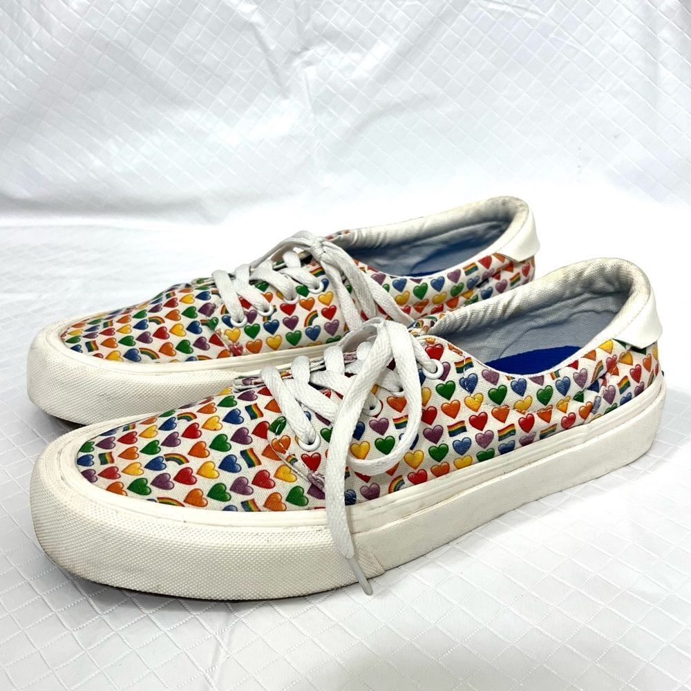 STRAYE Fairfax Rainbow Hearts Emoji Skate Shoes Unisex Size 9 Men’s
